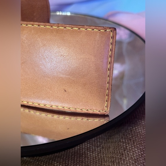 LV Luggage Tag and Poignet EUC - Picture 10 of 13